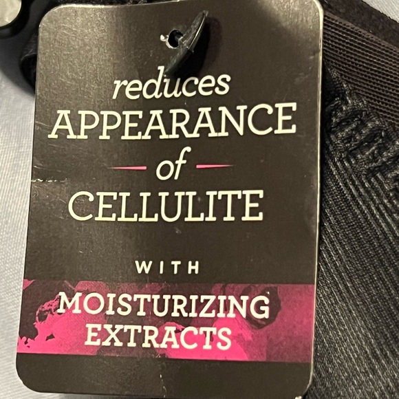 Maidenform Shapewear Wear-Your-Own-Bra Singlet - Picture 7 of 9